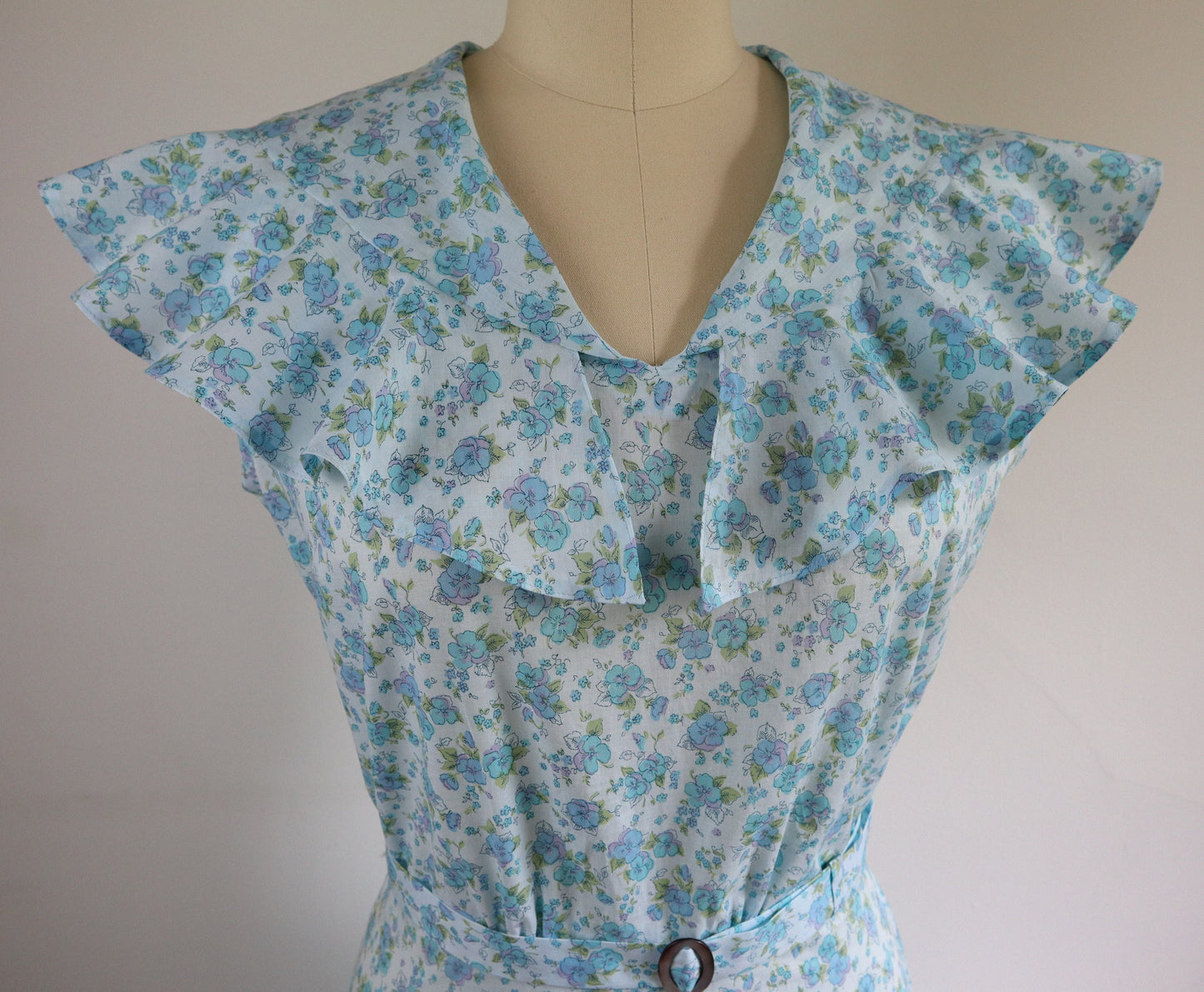 1930s Ladies Sleeveless Day Dress - Pattern #T0423 - 34 Inch Bust