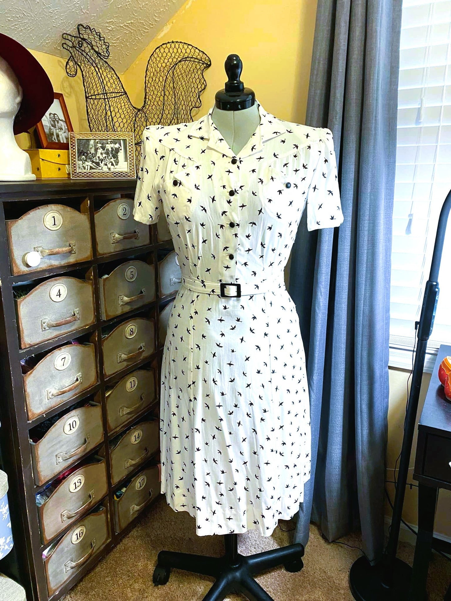 1940s WWII Dress with Breast Pockets - Bust 36" Pattern #4602 -36 - PAPER COPY