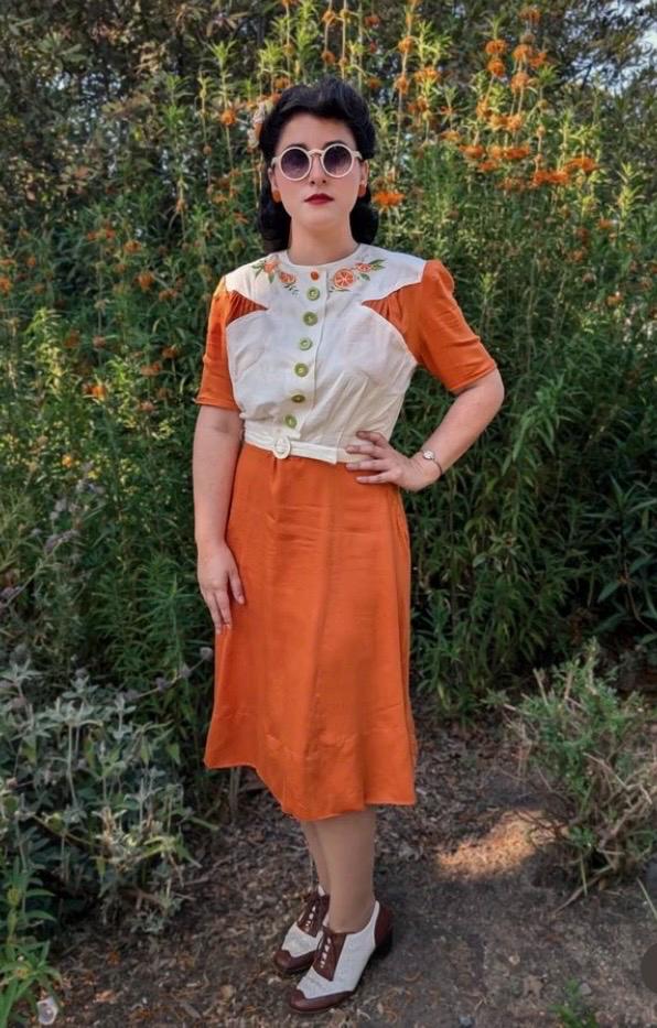 1940s WWII Dress with Breast Pockets - Bust 36" Pattern #4602 -36 - PAPER COPY