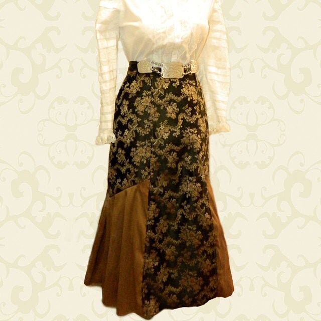 1900s Ladies Six Gored Skirt with Pleated Insets - 1908 Pattern #E4285 - 30 Inch Waist