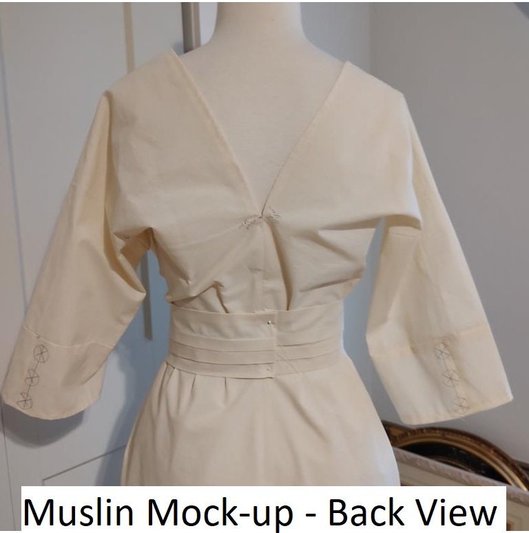 1912 Ladies House Dress - Over-Dress Wrapper - Pattern #E4018 - 34 Inch Bust