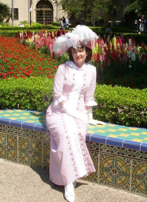 1910s Ladies Dress with Four Gore Skirt - 1912 Pattern #E6131 - 36 Inch Bust
