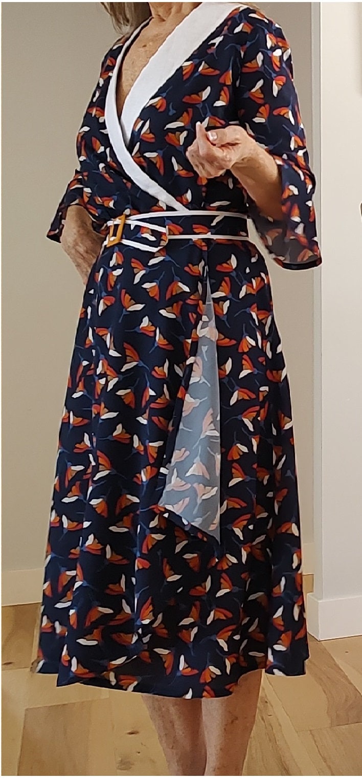 1930s Ladies Wrap Around Dress - Pattern #T0337 - 36 Inch Bust