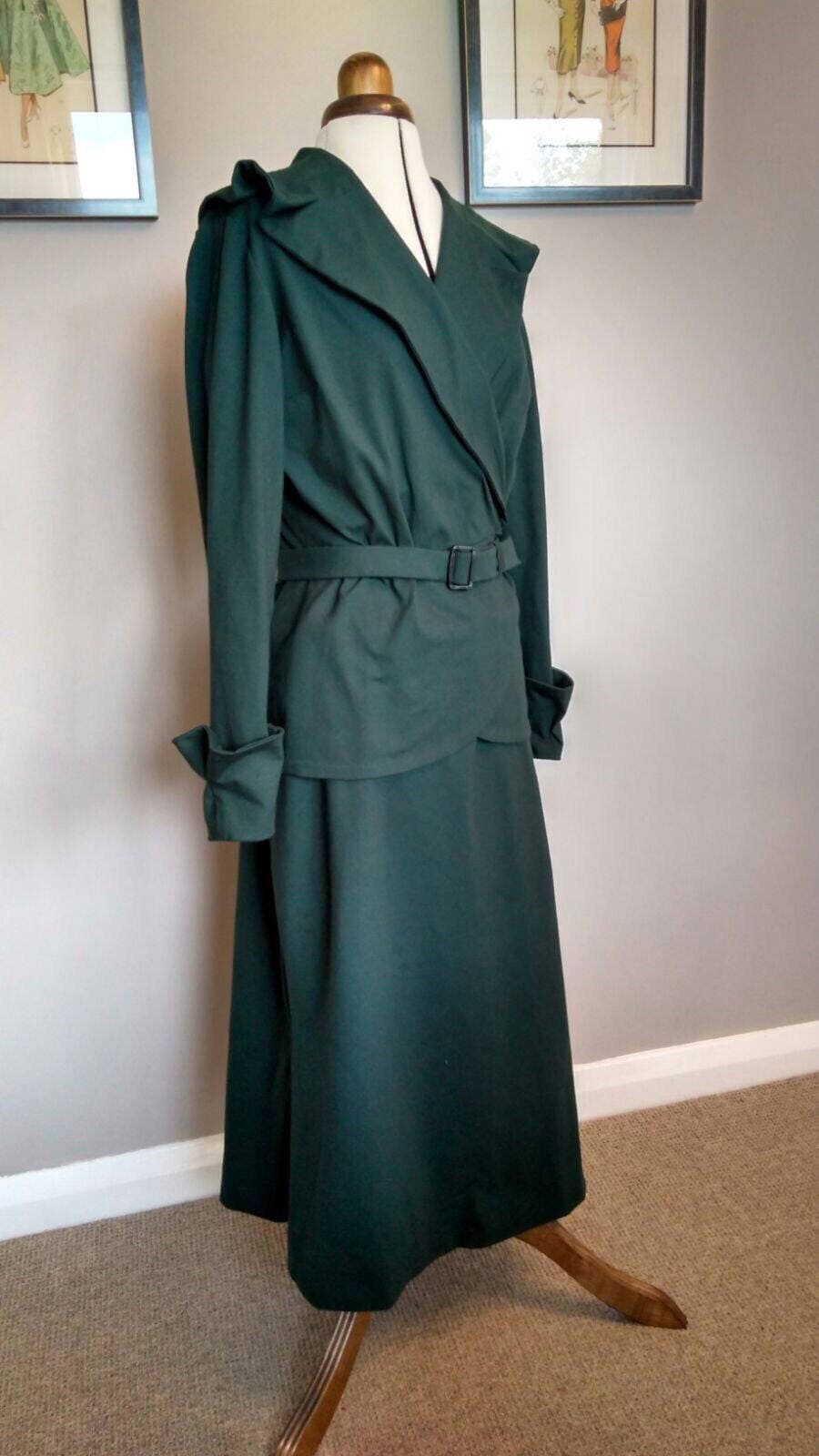 1930s Ladies Tunic Dress - Reproduction 1933 Sewing Pattern #T7592 - 36 Inch Bust