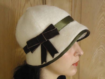 1920s Ladies Cloche Hat with Ribbon Trim - Reproduction 1924 Sewing Pattern #H7473