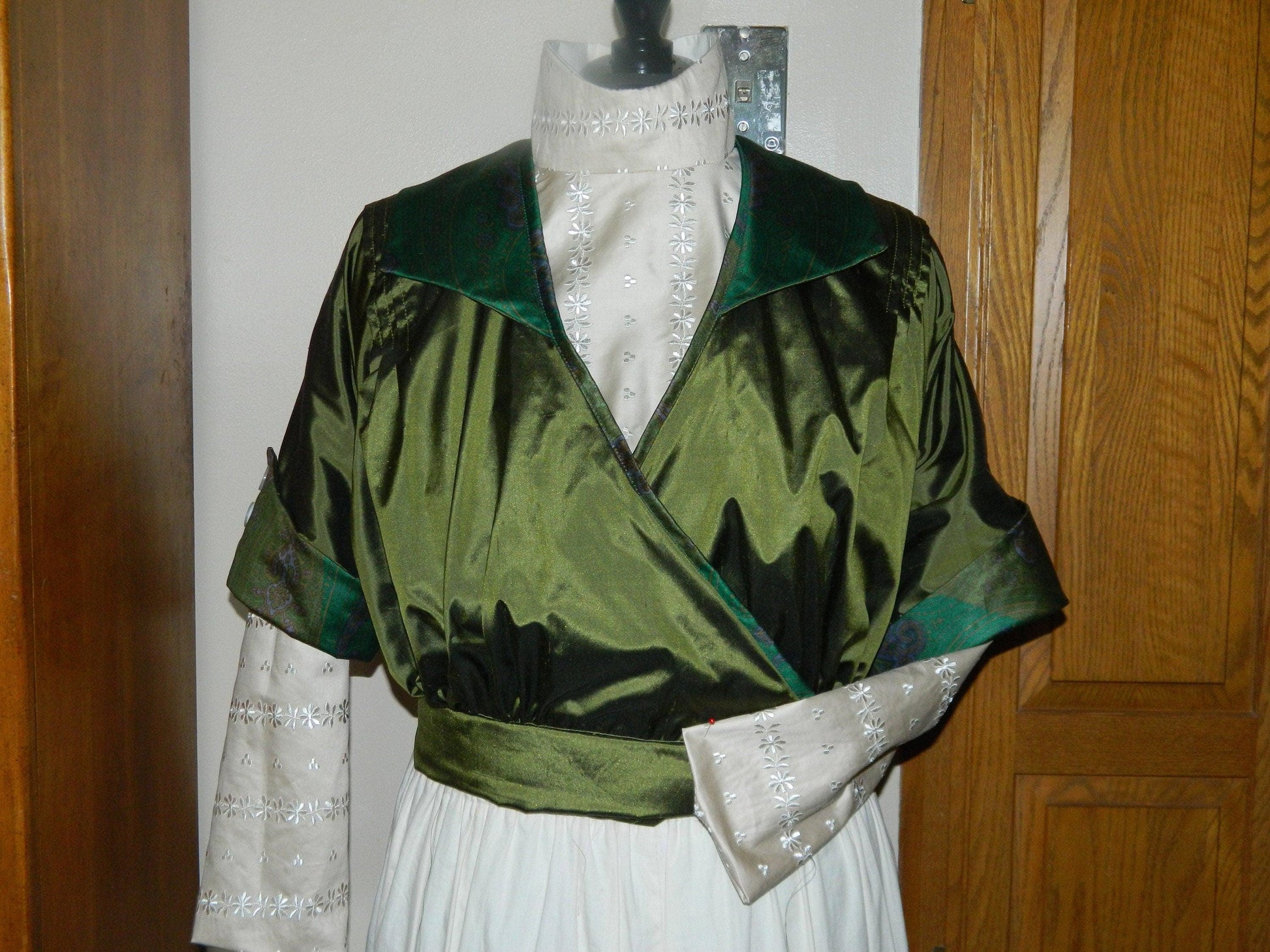 1912 Ladies Waist in Four Styles - INSTANT DOWNLOAD - Pattern #E4925 - 36 Inch Bust [PDF - PRINT AT HOME]